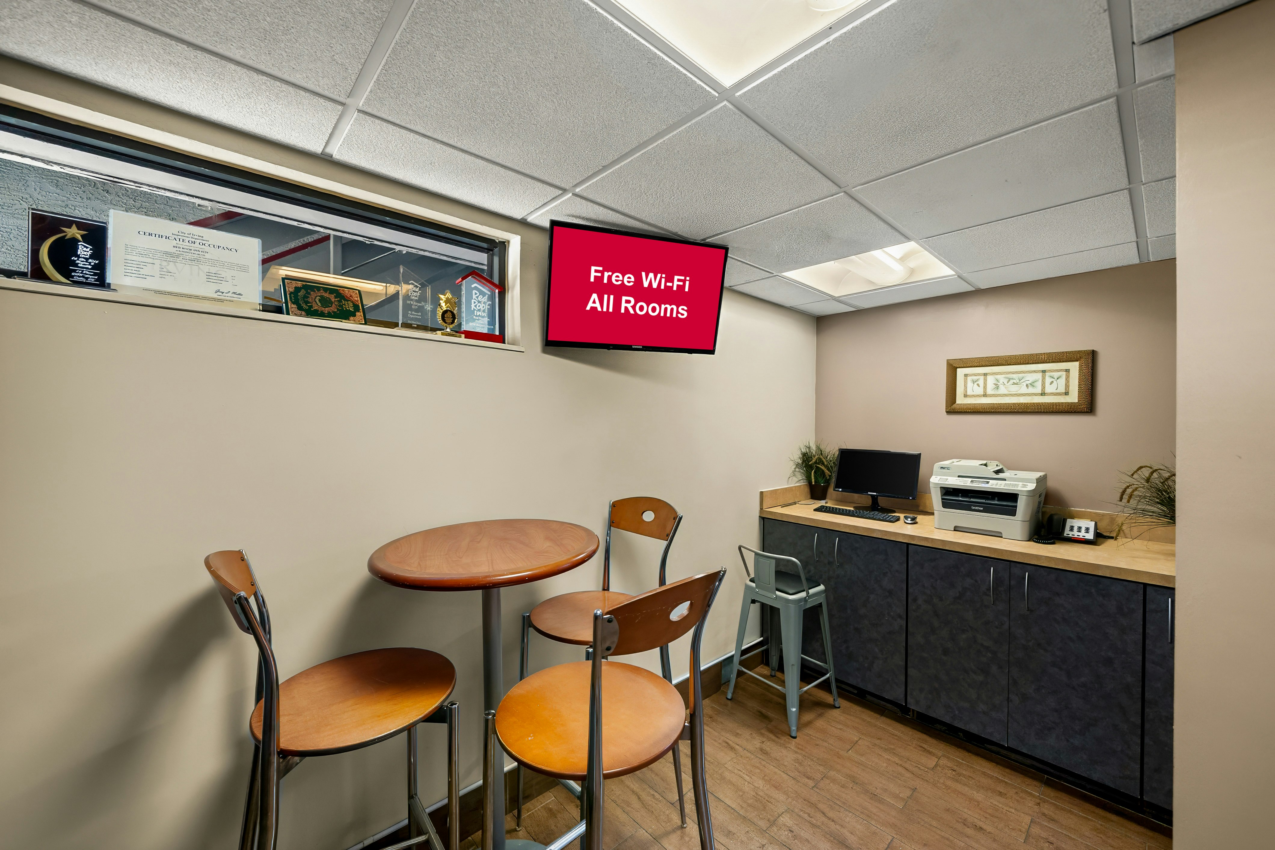 Red Roof Inn Dallas - DFW Airport North 10/15