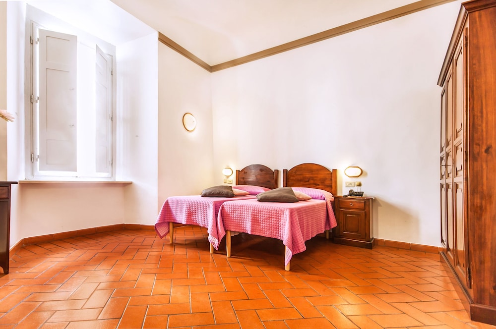 Hotel Costantini 53/73