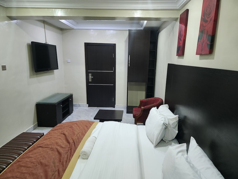 Preserve Apartments And Suites 15/39