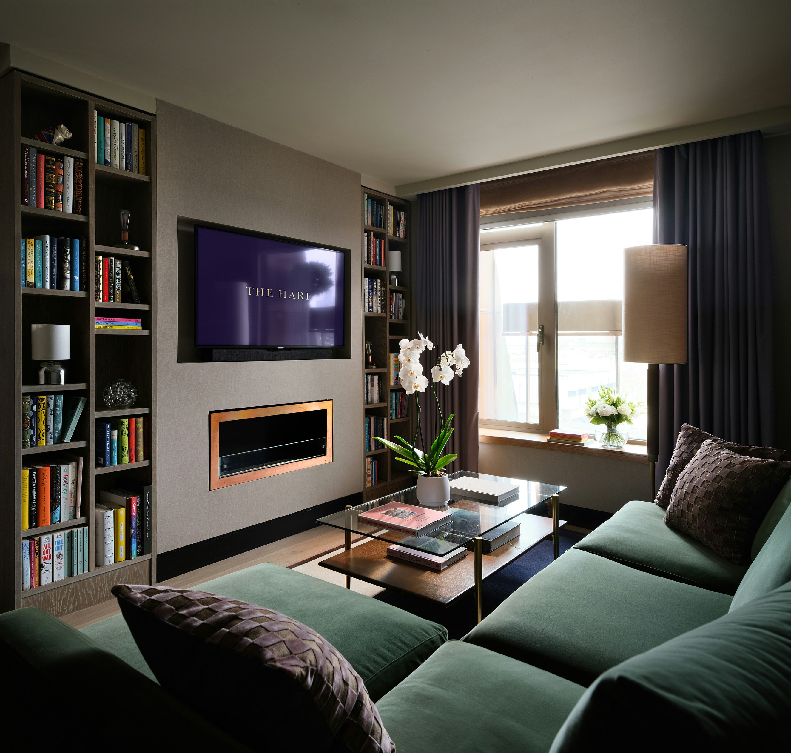 THE HARI LONDON(Ex-Belgraves) 38/71