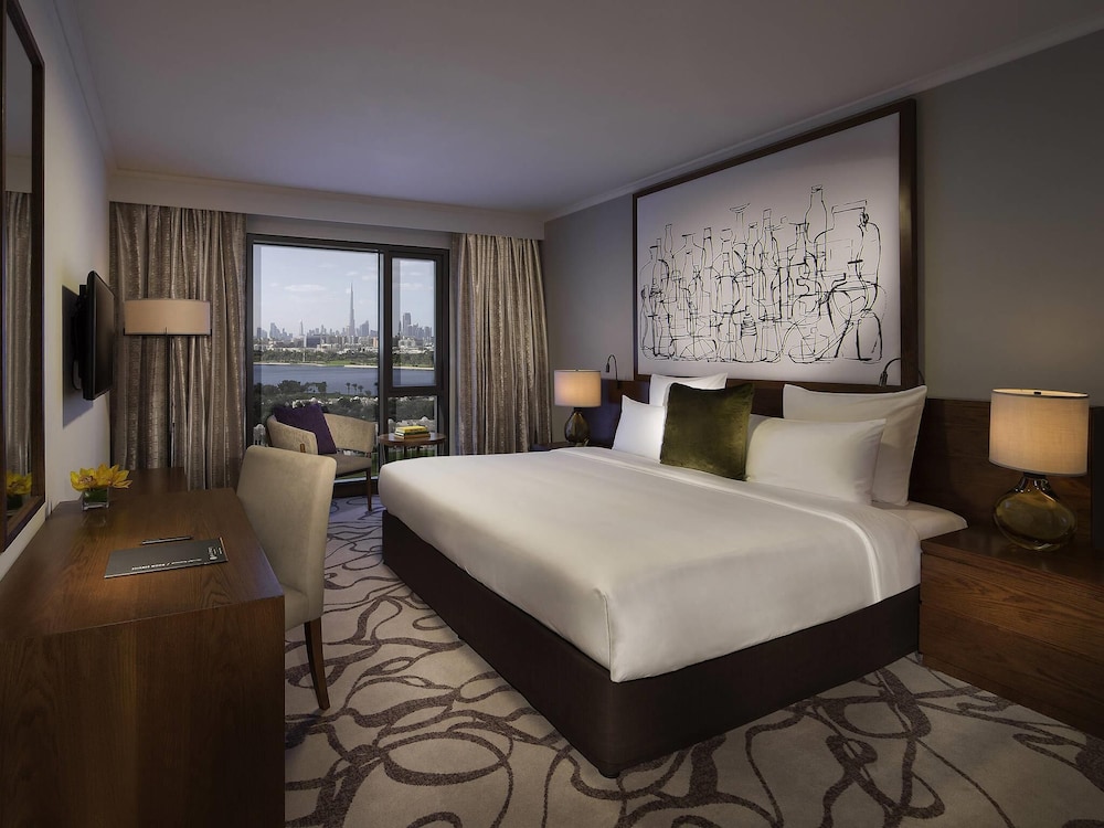 Pullman Dubai Creek City Centre Residences 15/50