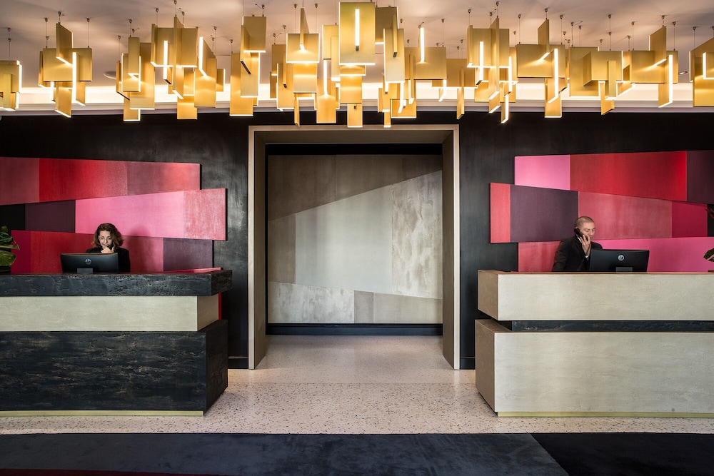 Fauchon L'Hotel Paris 11/83