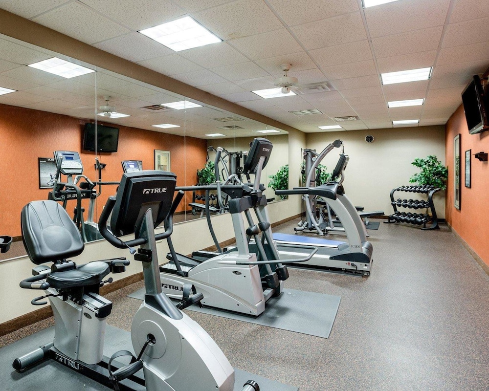 Comfort Inn and Suites Grenada 25/40