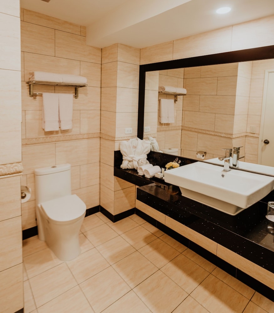 Hotel Grand Nobility 6/64