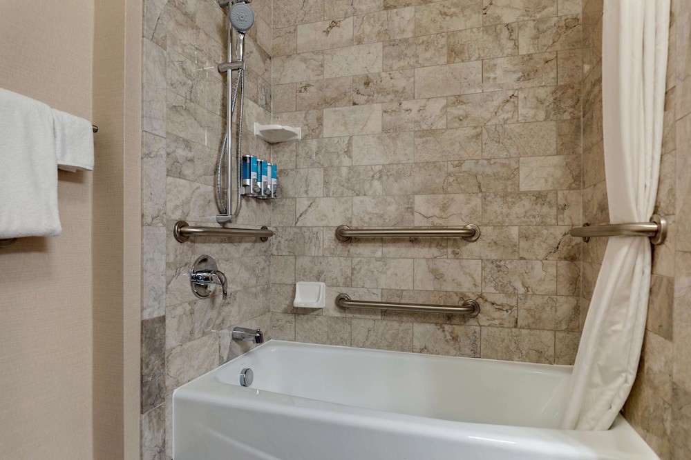 Drury Plaza Hotel Nashville Franklin 49/50