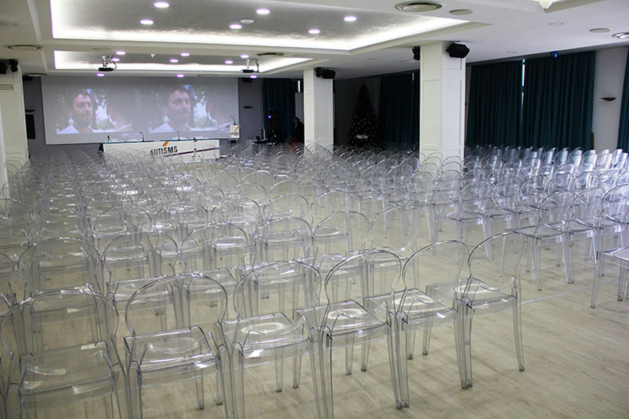 Mediterranea Hotel And Convention Center 20/28