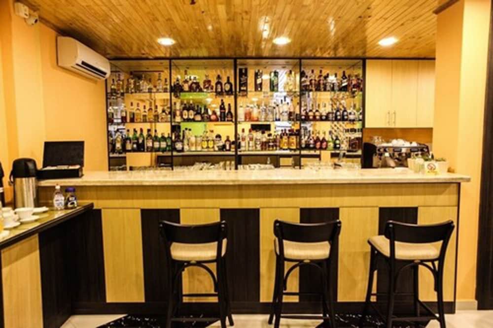 MARAMBAIA HOTEL 51/66