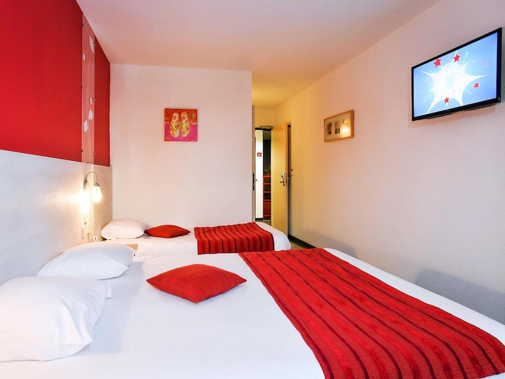 Brit Hotel Confort Saint-Lo 8/50