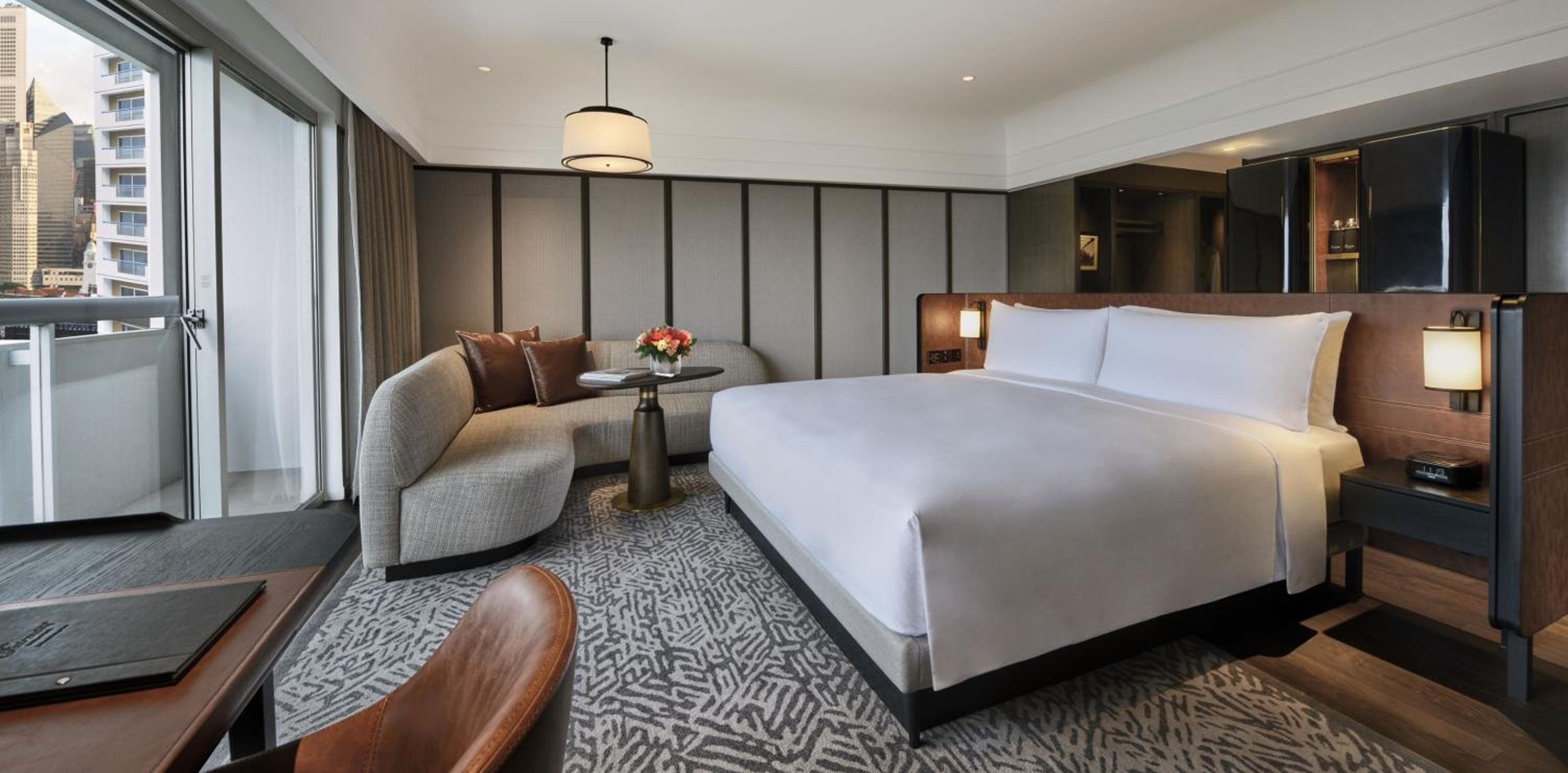 Marina Bay, Fairmont Gold, King Bed, Bay View, Balcony, Lounge Access