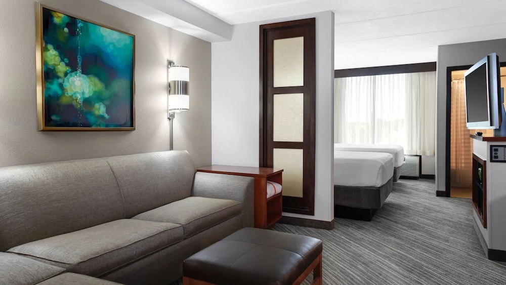 Hyatt Place Nashville Airport 48/62