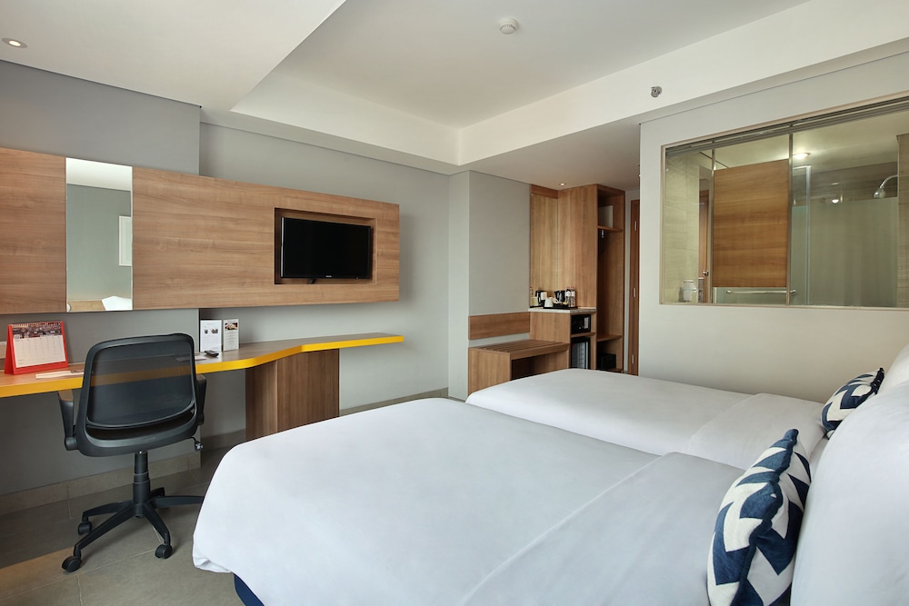 Swiss-Belinn Simatupang 10/57