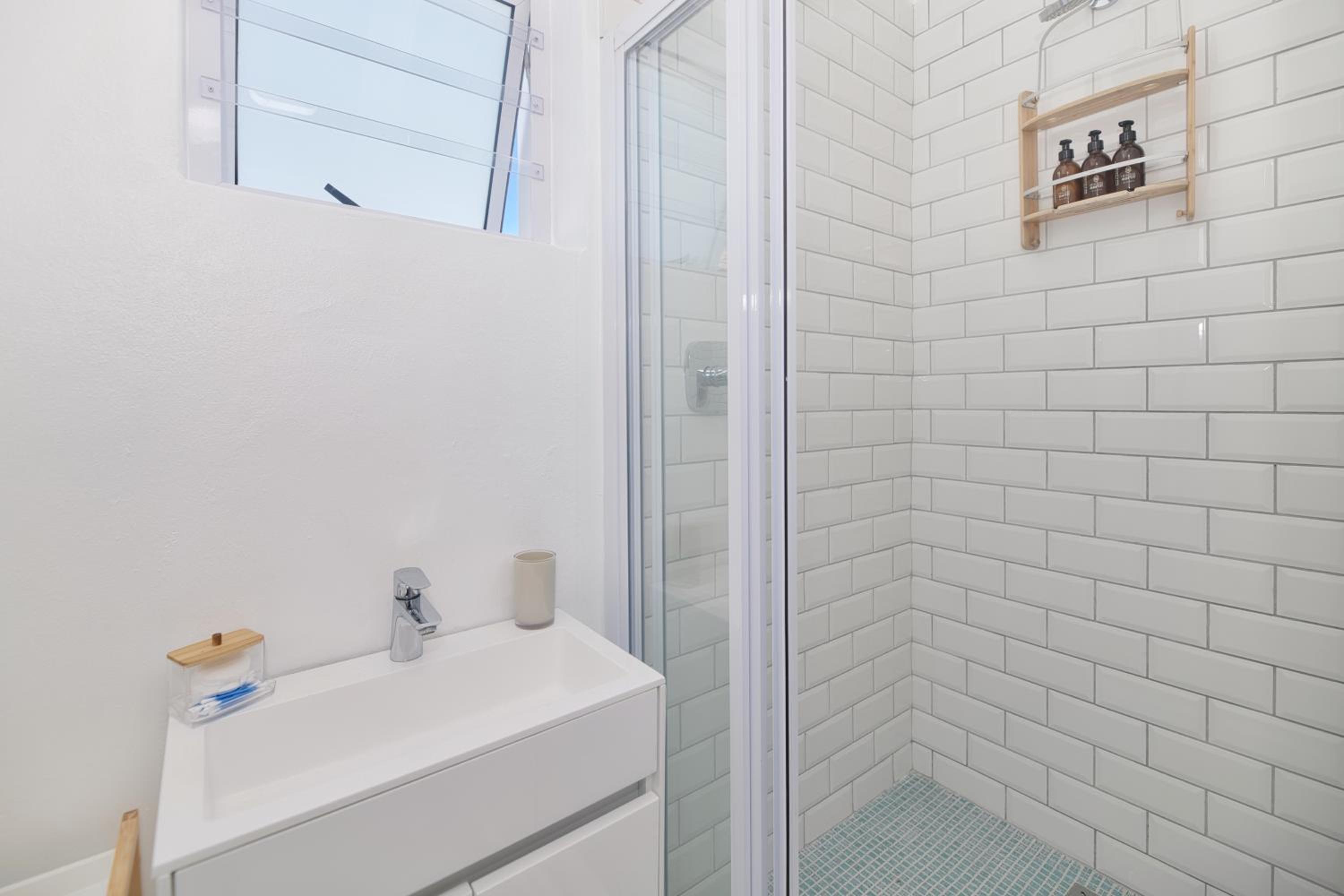 32 Blouvin Street 30/32