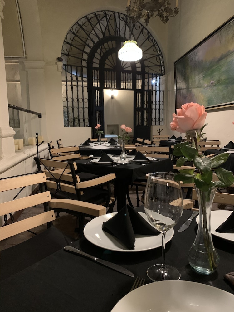 Meson de La Merced Hotel And Suites 33/38