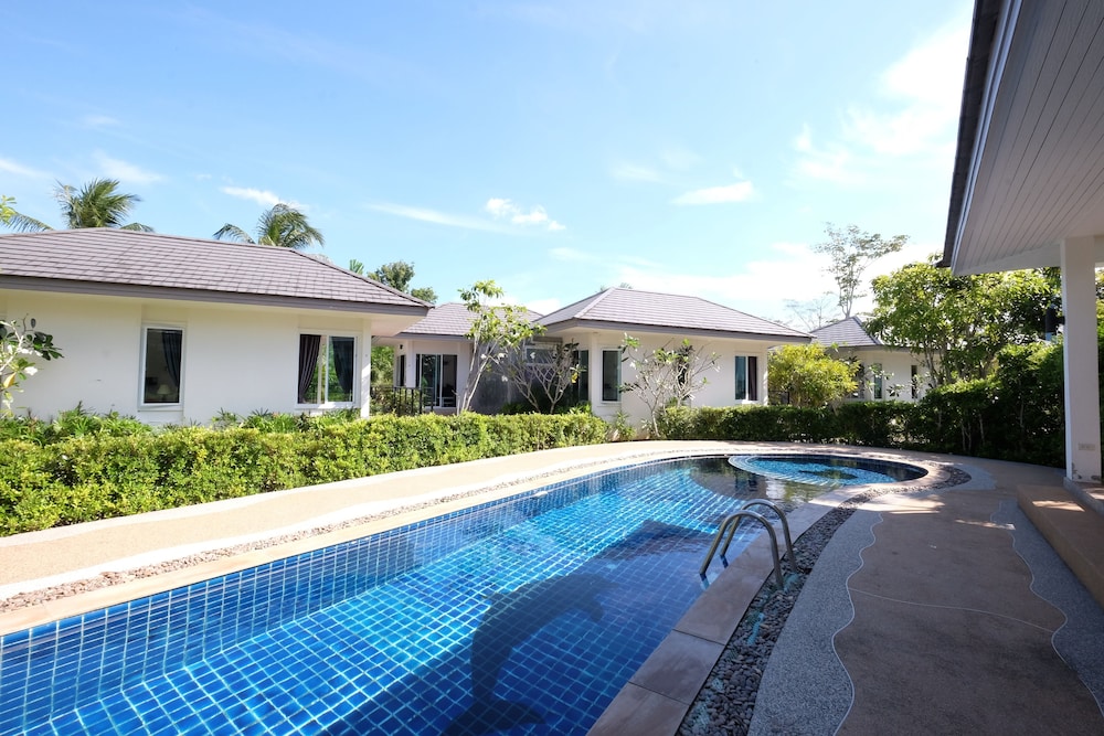 Yokyor Resort 31/36
