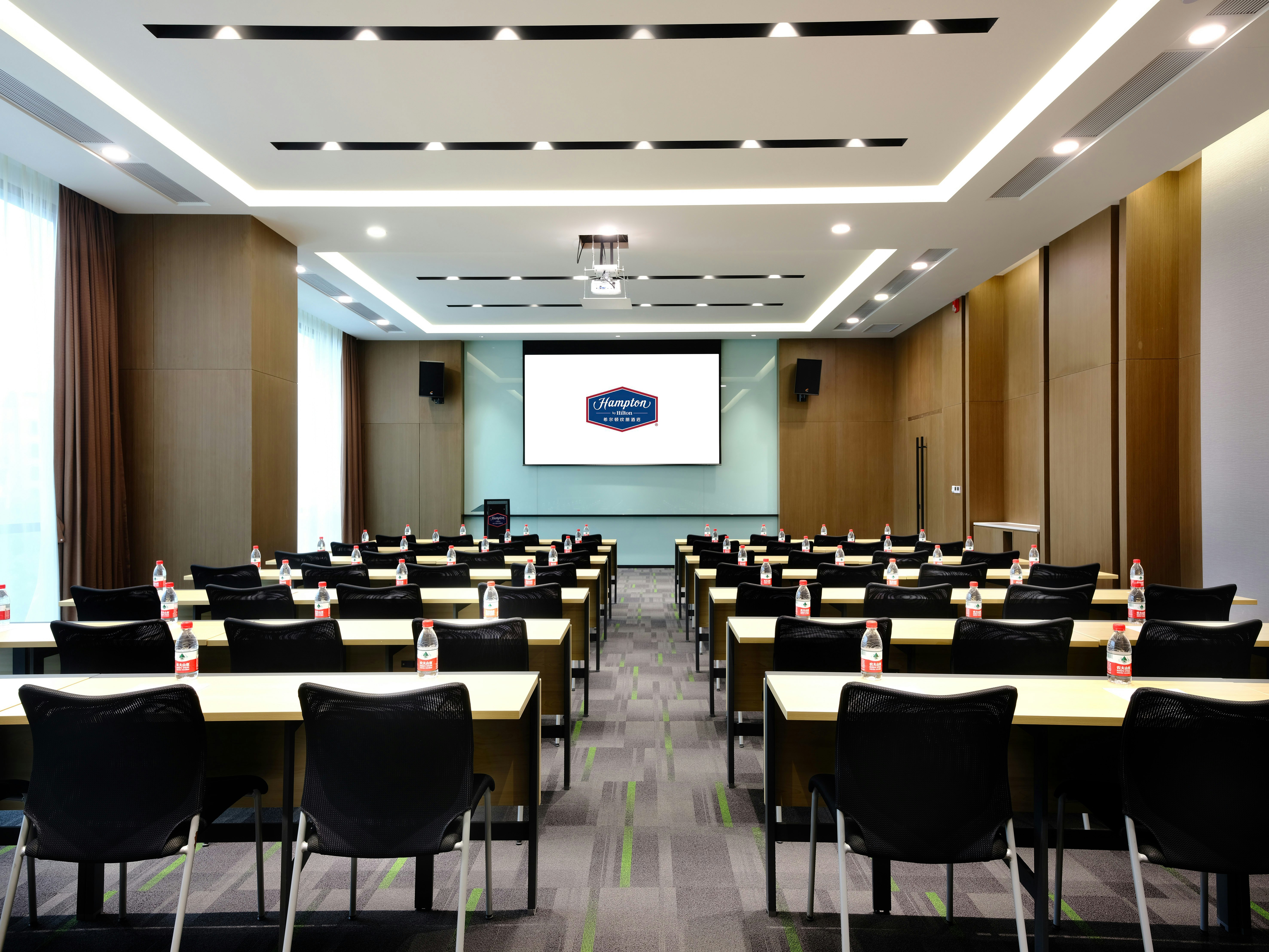 Hampton by Hilton Zhuzhou Hongqi Square 11/11