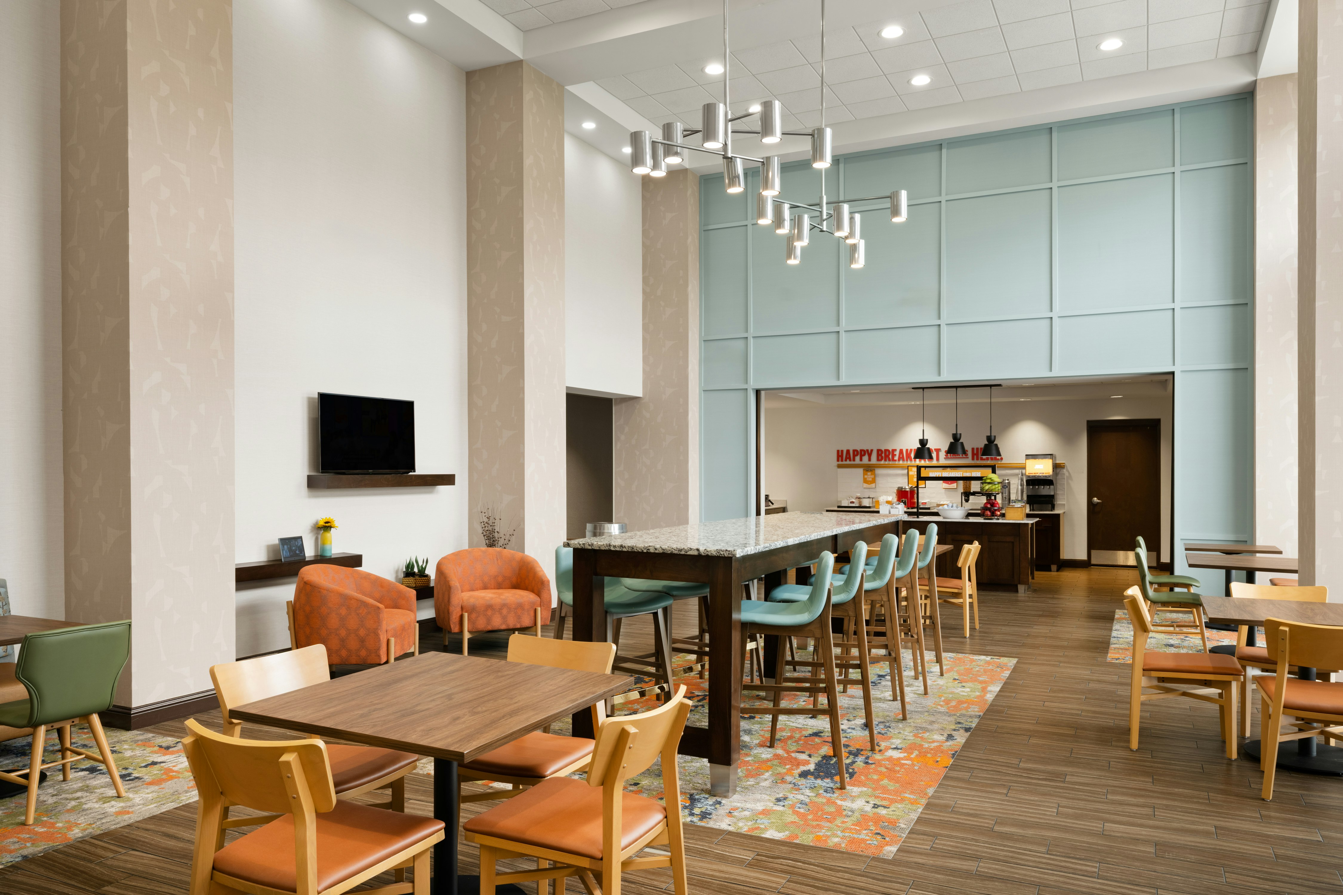 Hampton Inn Suites Deland 71/77