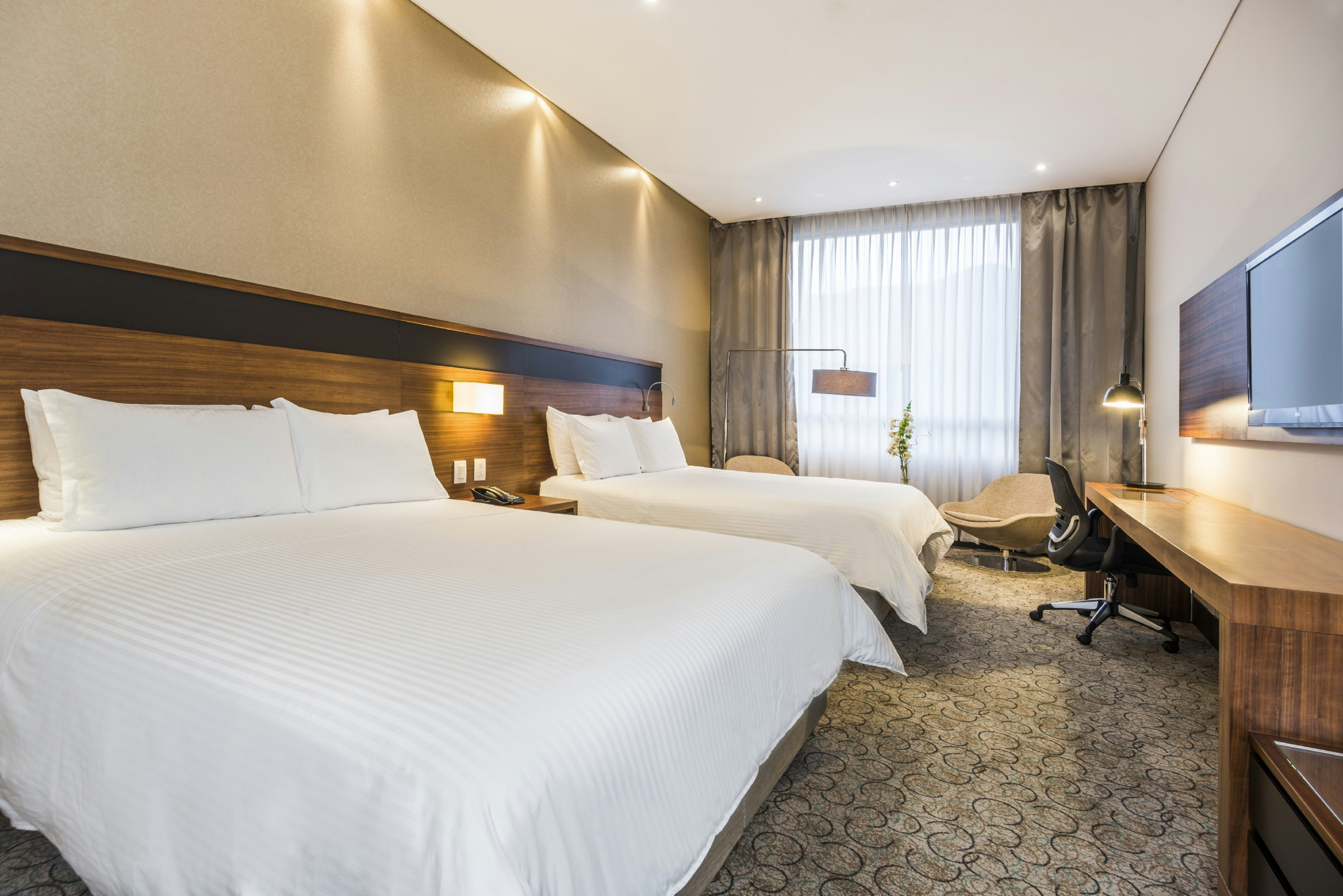 room, 2 queen beds