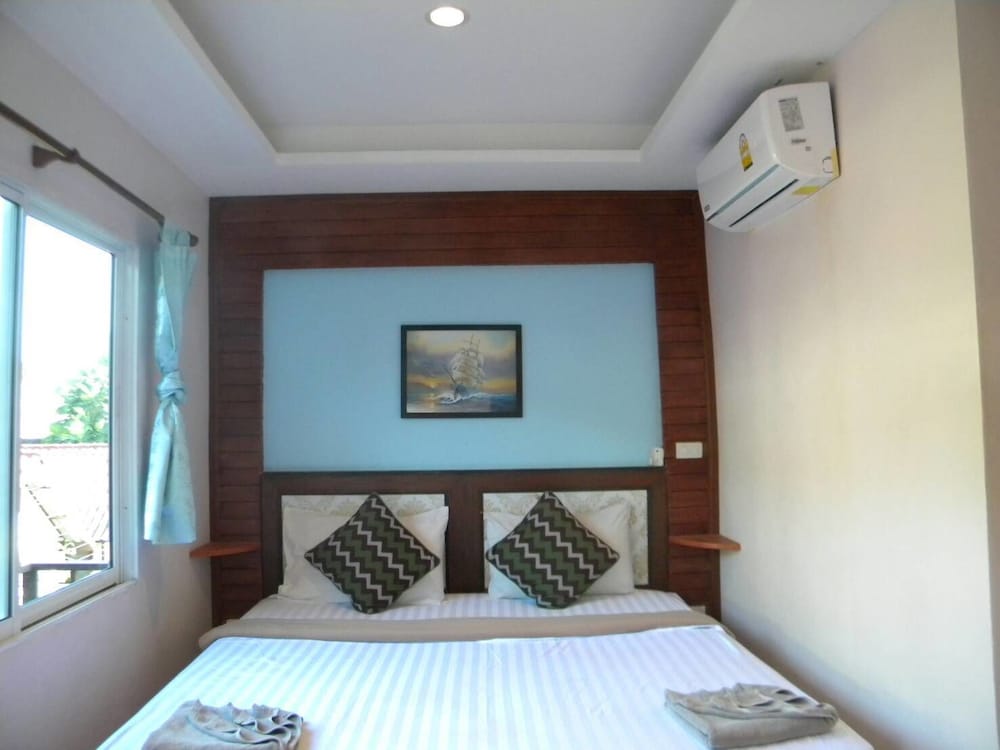 Sabai House 10/39