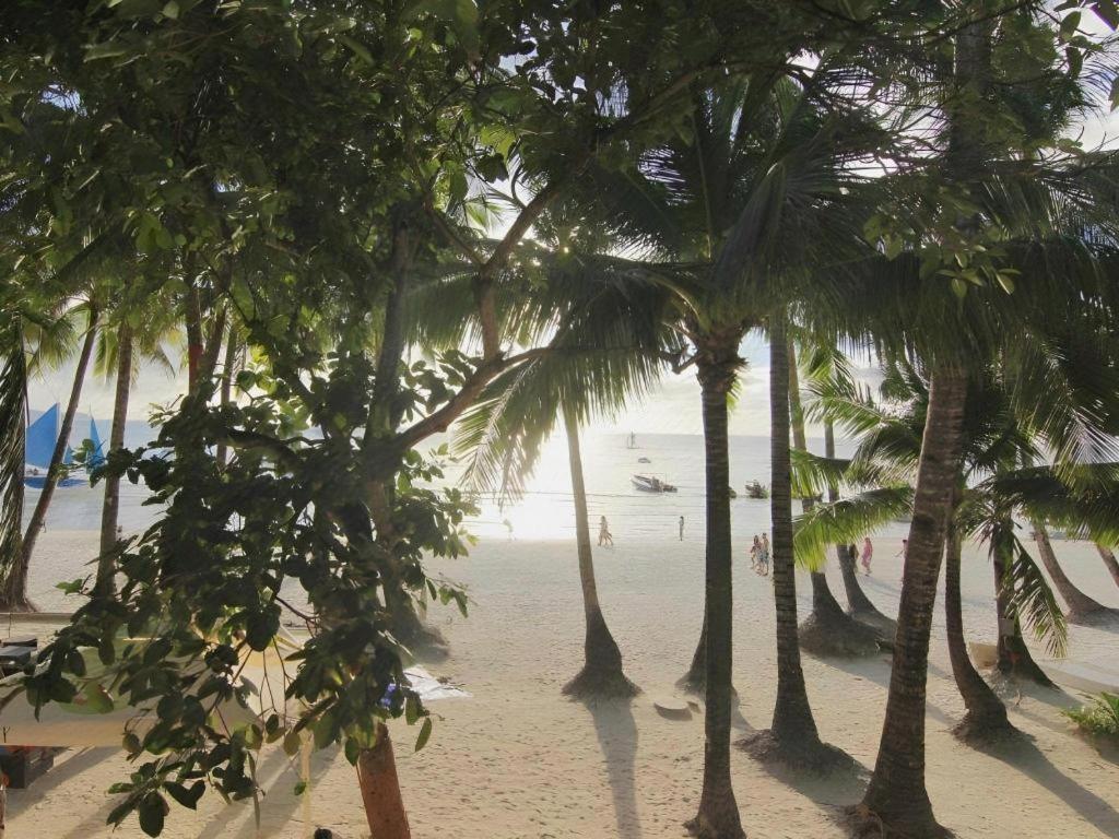 White Beach De Boracay 48/50