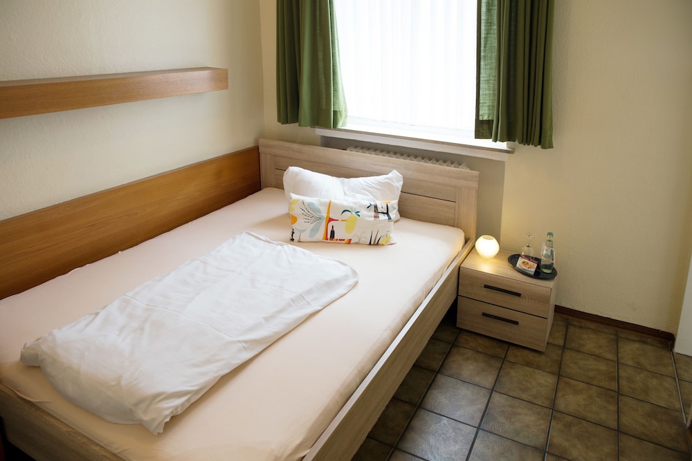 Hotel Am Theaterplatz 8/50