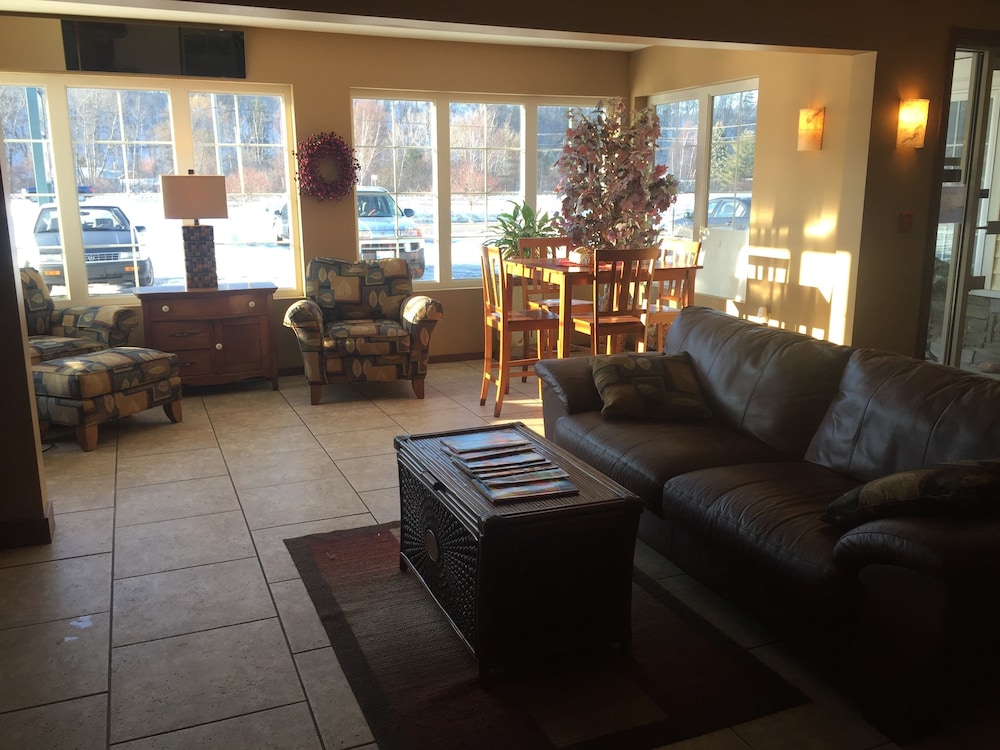 Lakeside Motor Inn 11/26
