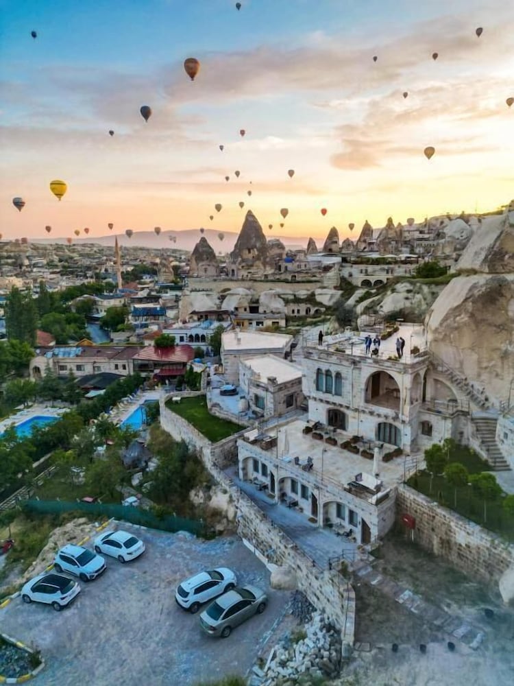 Cappadocia Secret Hill Cave Suites 40/47