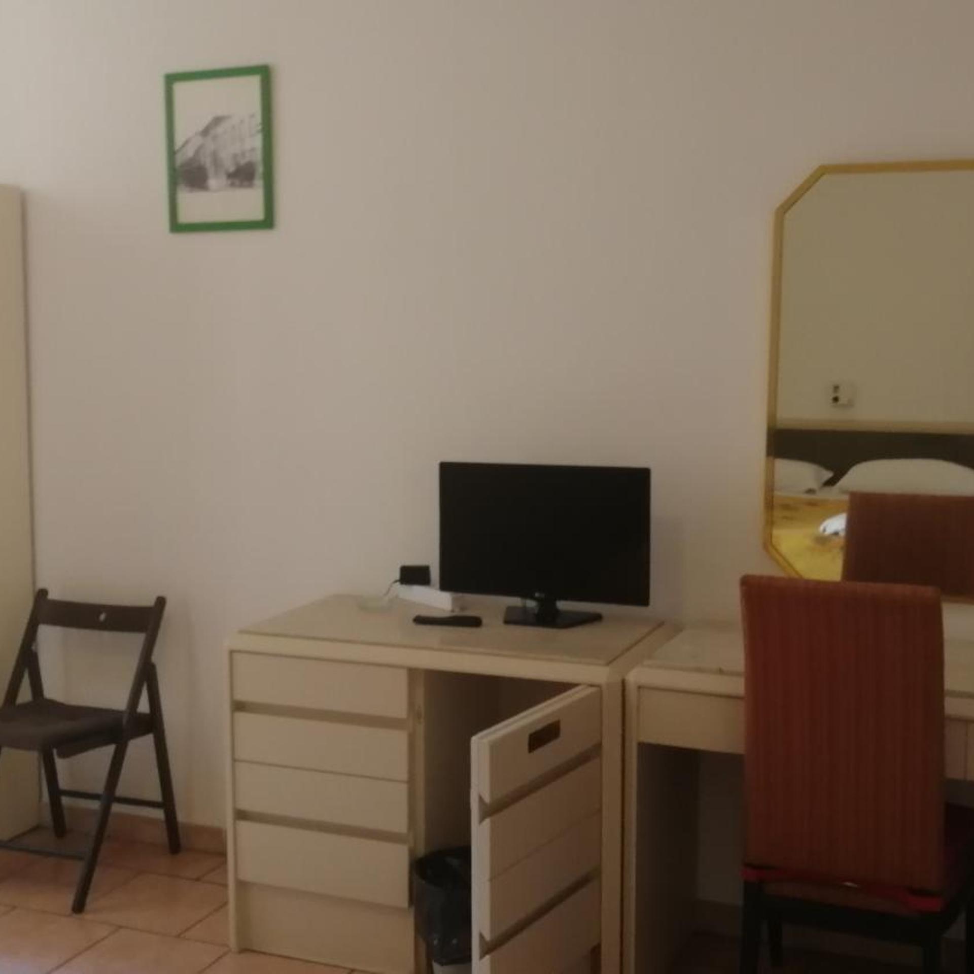 Hotel Gambara 41/50