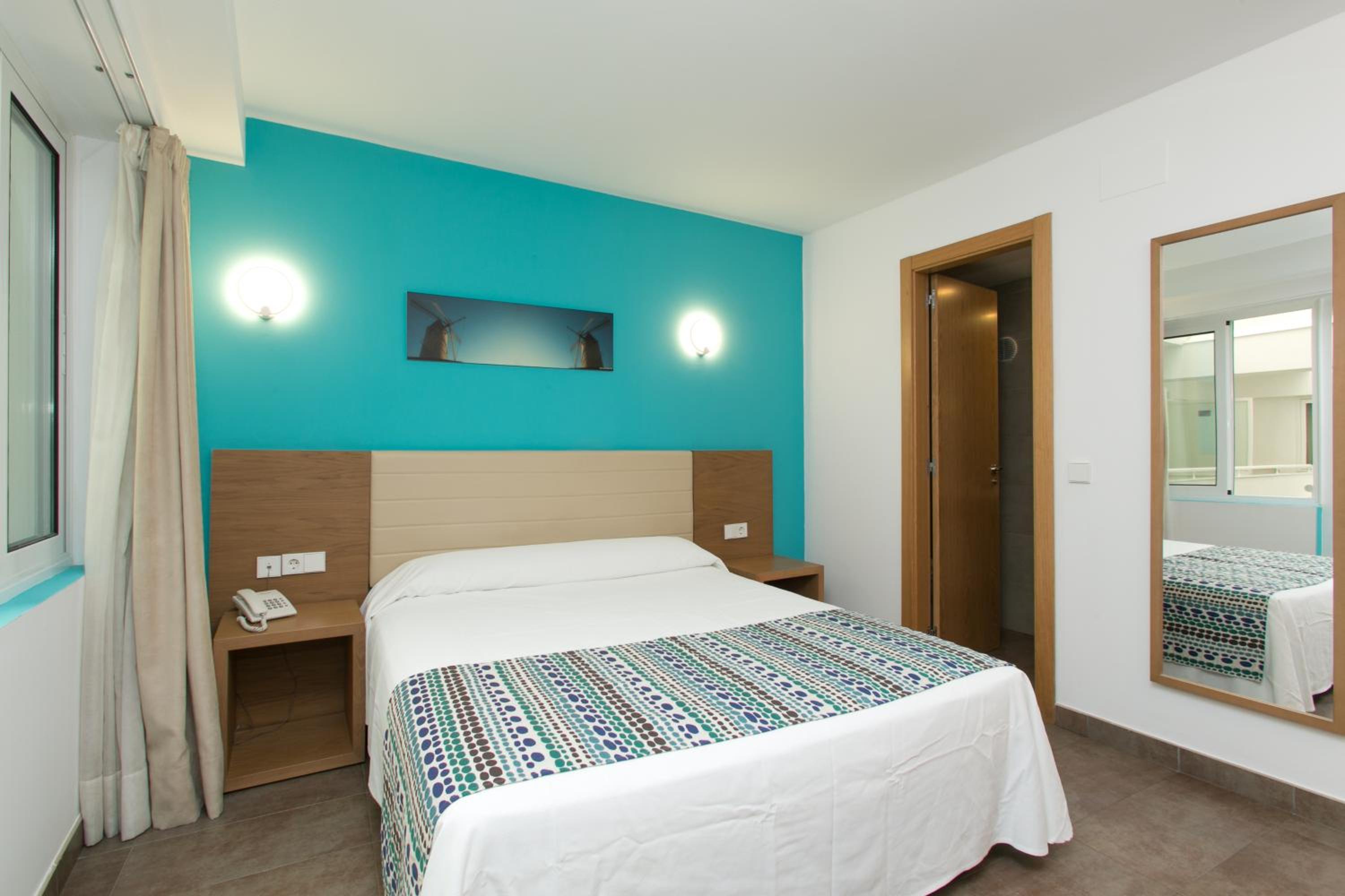 غرفة اقتصادية بسريرين منفصلين، Don Pepe Hotel - Adults Only 3/6