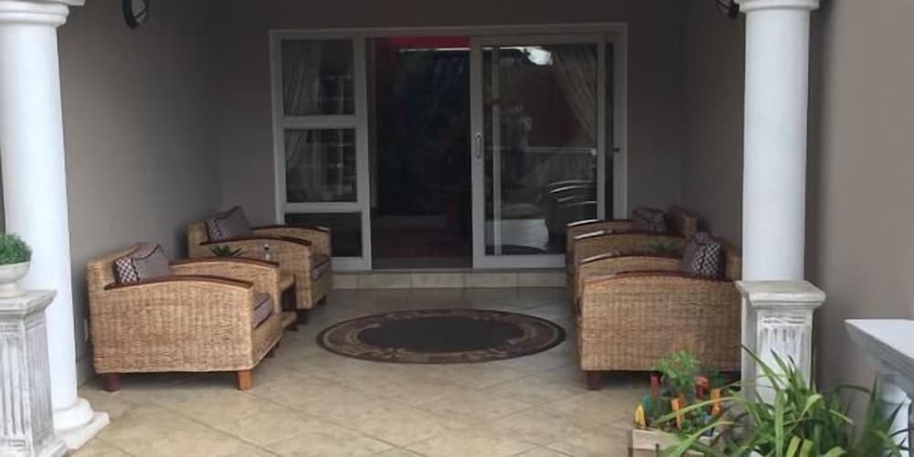 All Seasons Boutique Hotel 83/100
