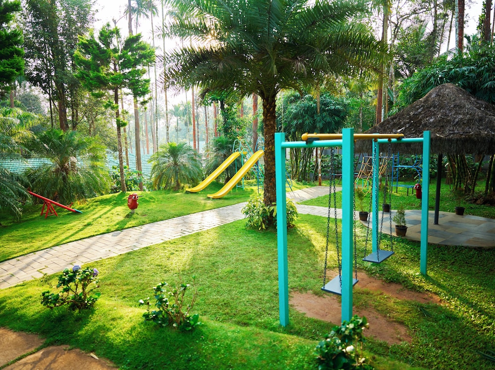 The Woods Resort 28/48