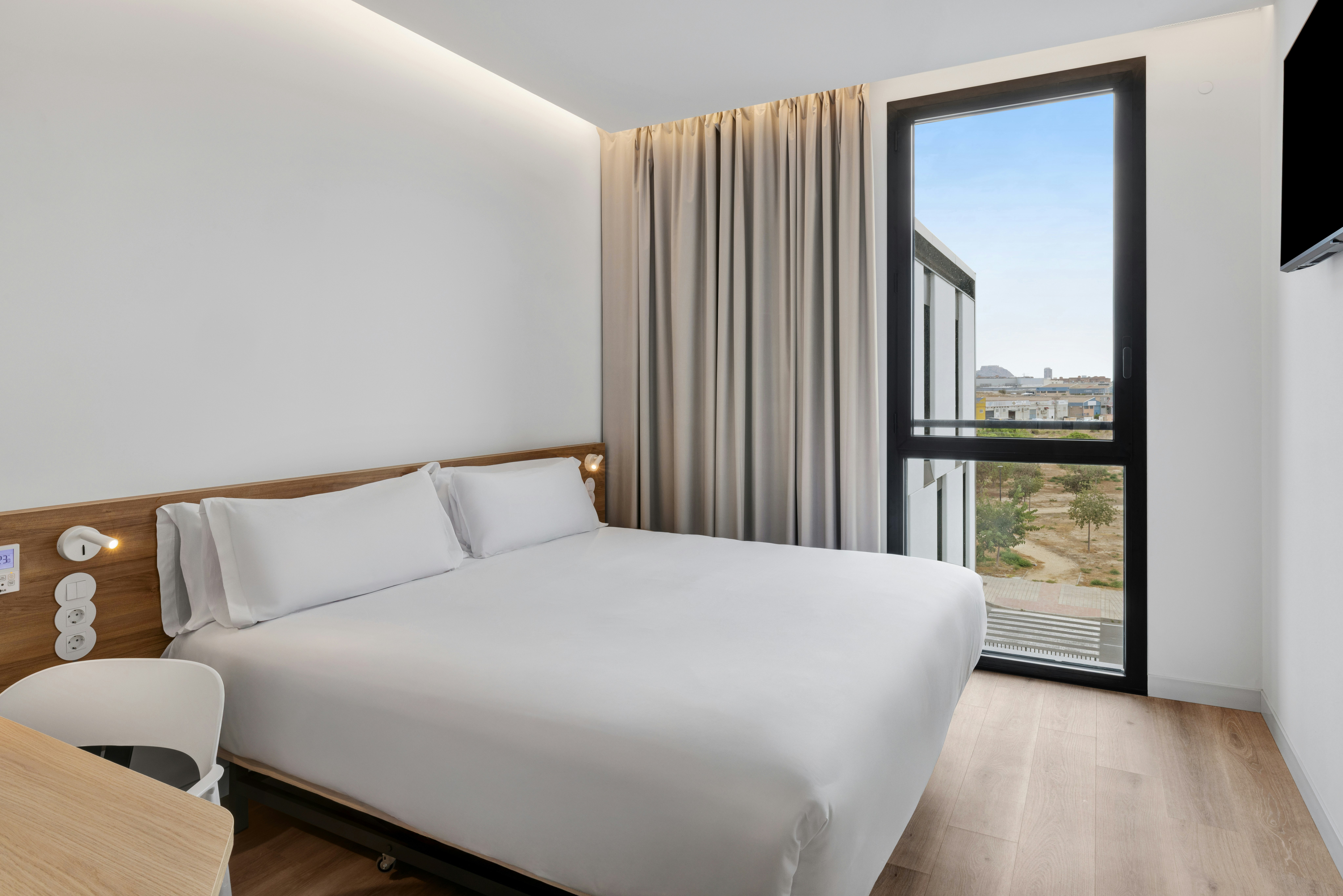 B&B Hotel Alicante Aeropuerto 13/34