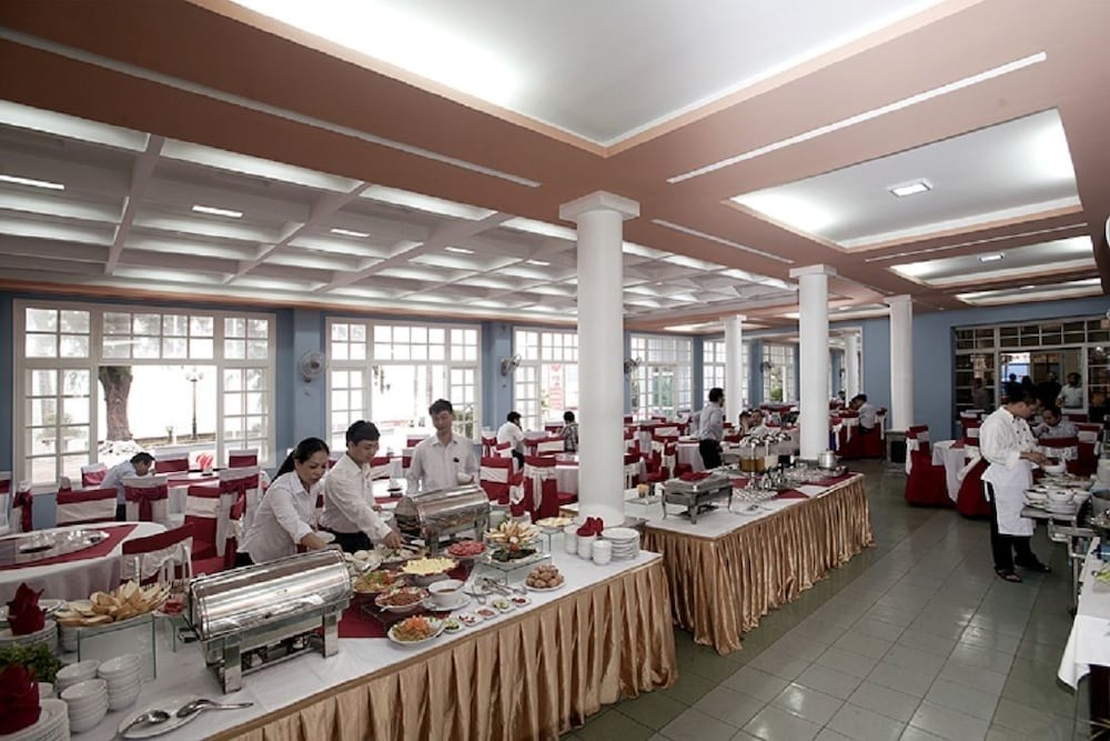 Hai Au Hotel 31/41