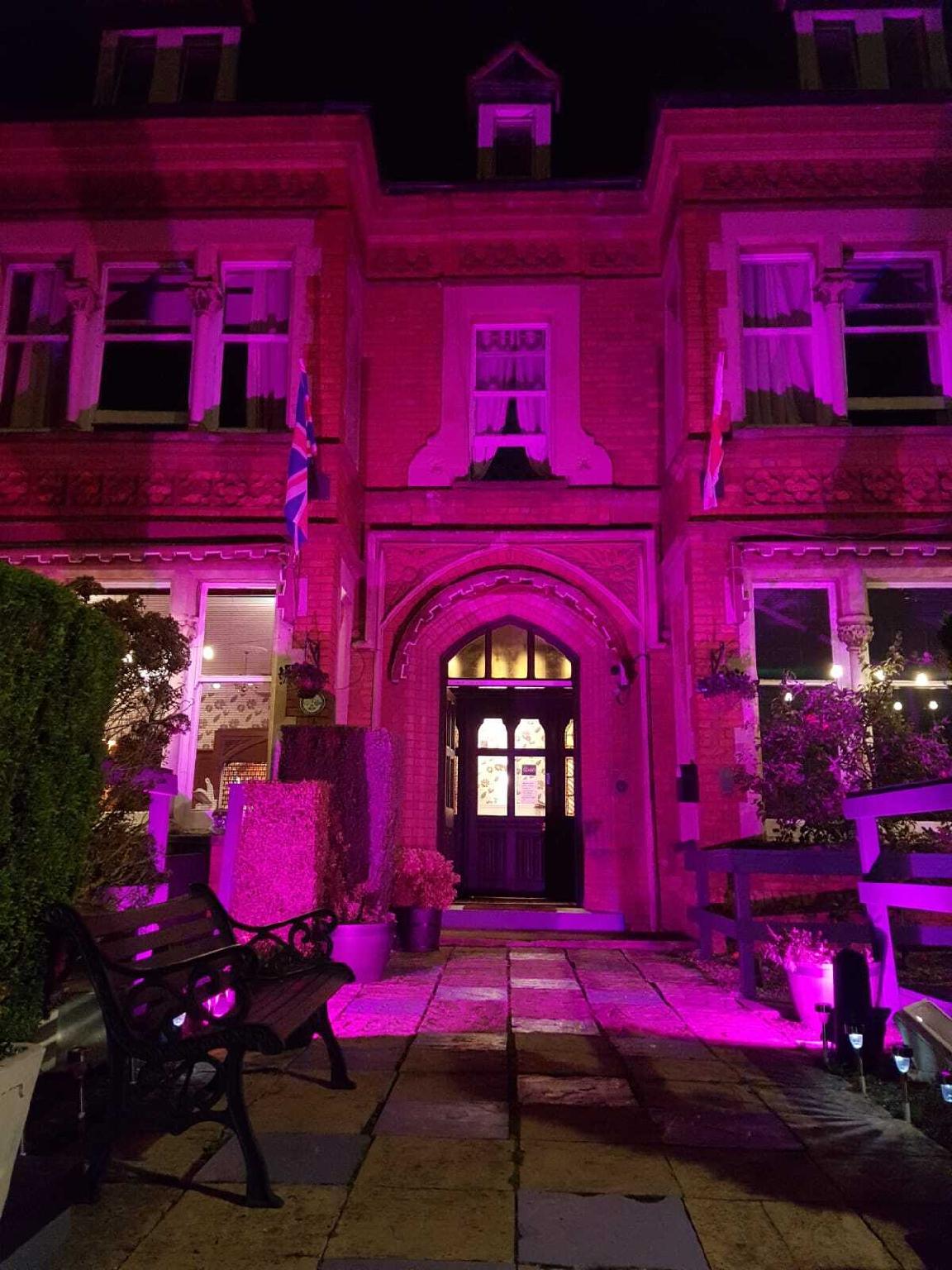 The Lismore Hotel 2/24