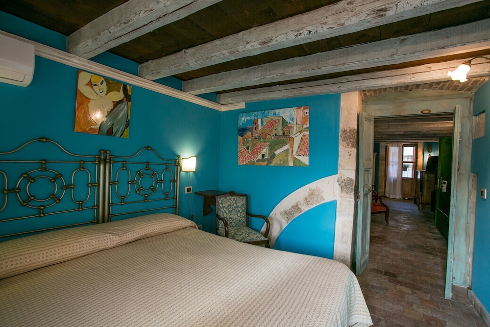 Charme Hotel Henrys House 23/74