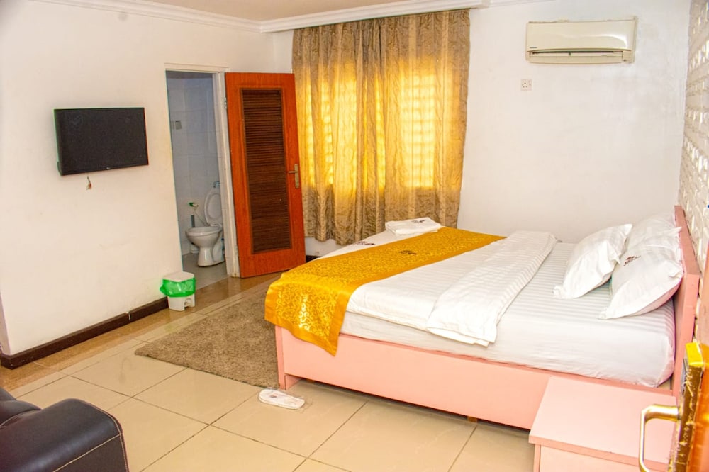 Eed Pension Boutique Hotel 10/46