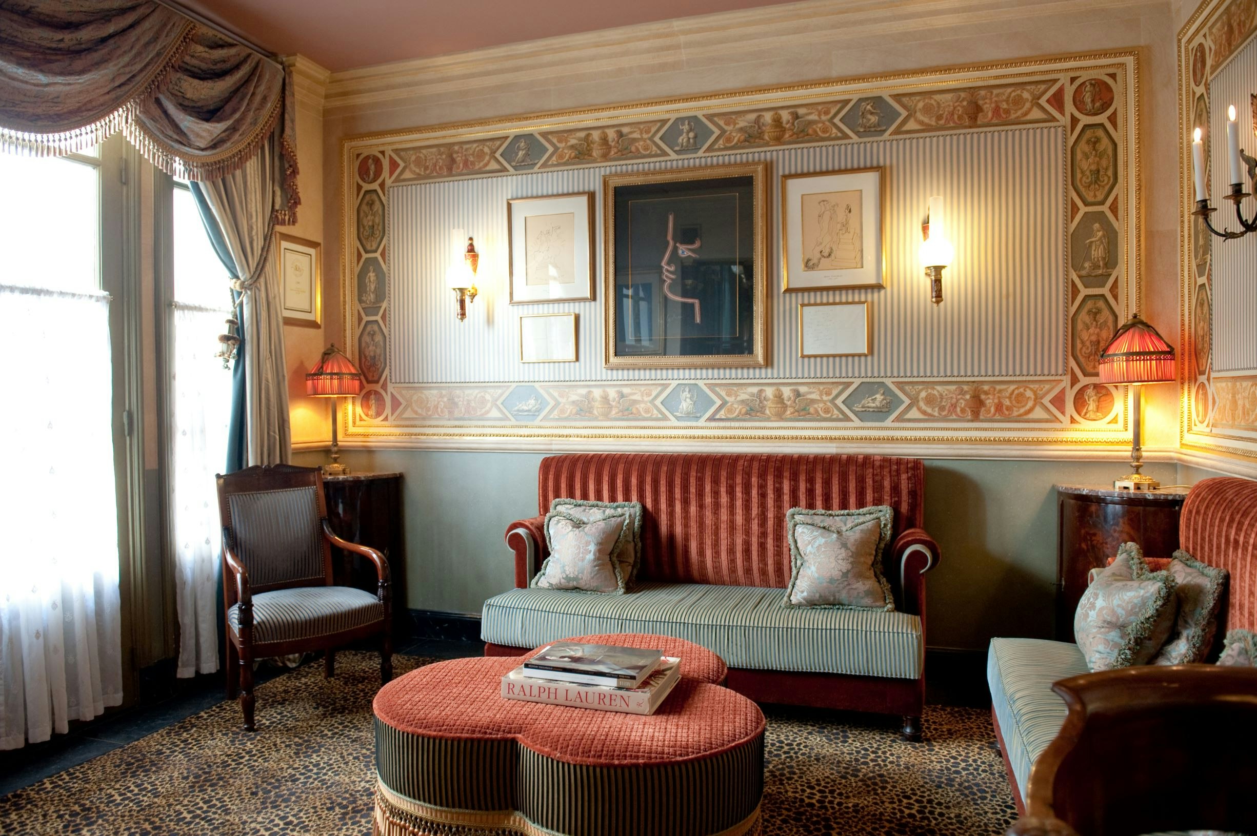 L'hotel 24/28