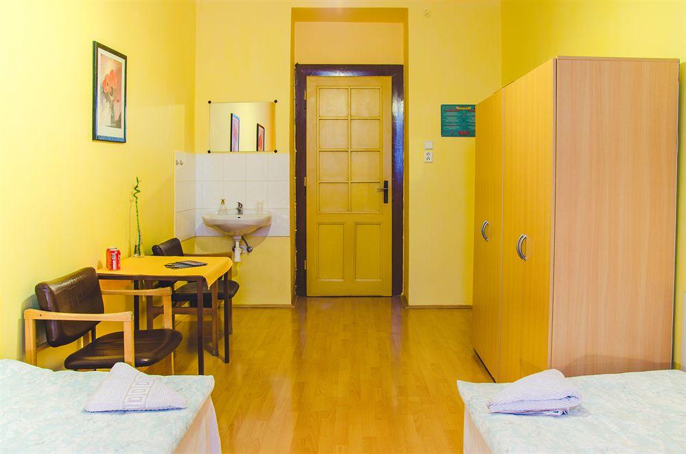 Hostel Dakura 18/40