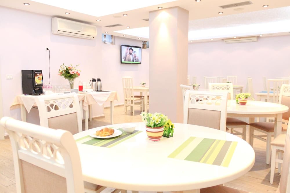 Hotel Boutique Vila Verde 33/41