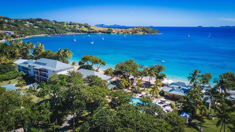 Bequia Beach Hotel 71/78