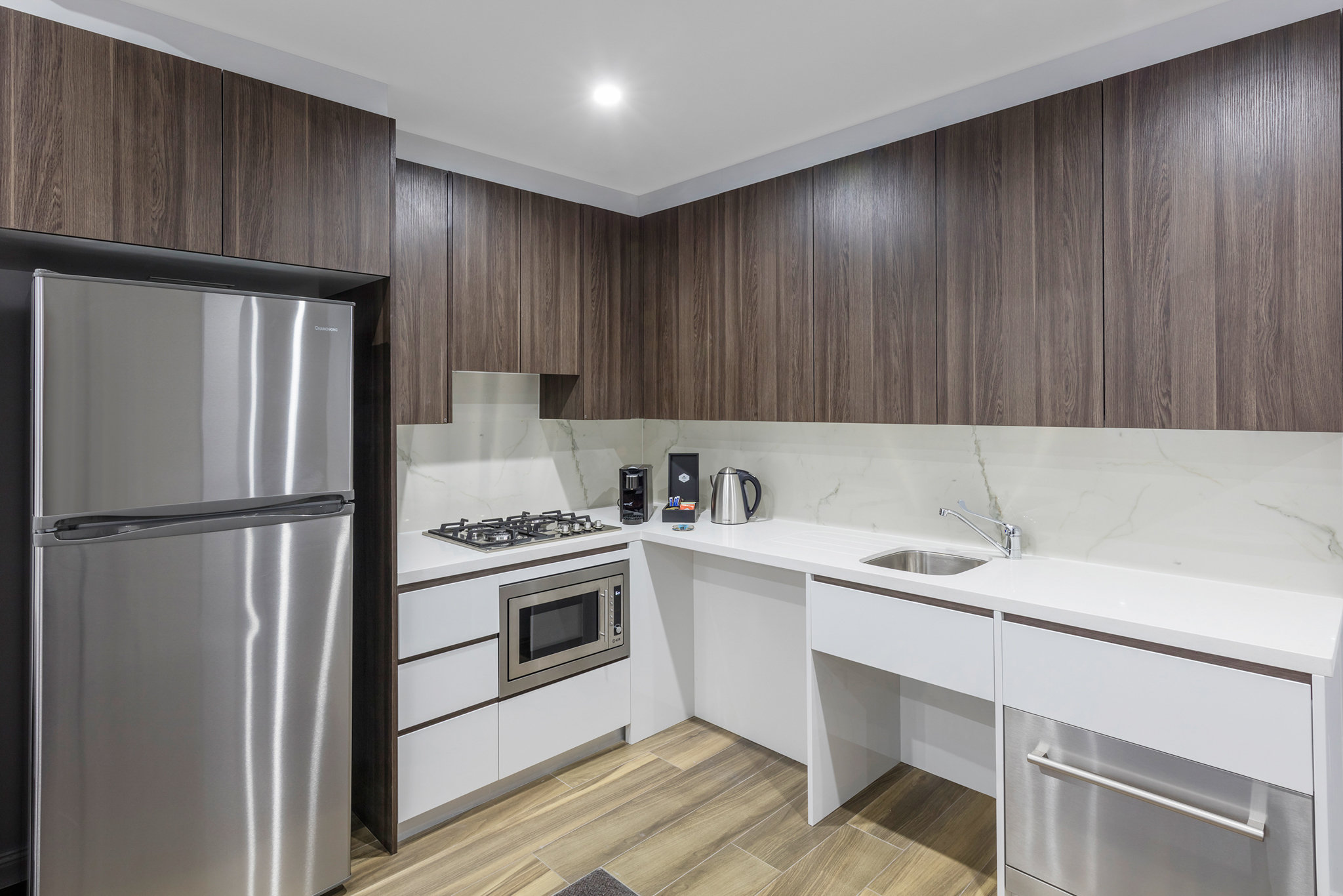 Meriton North Sydney 9/18