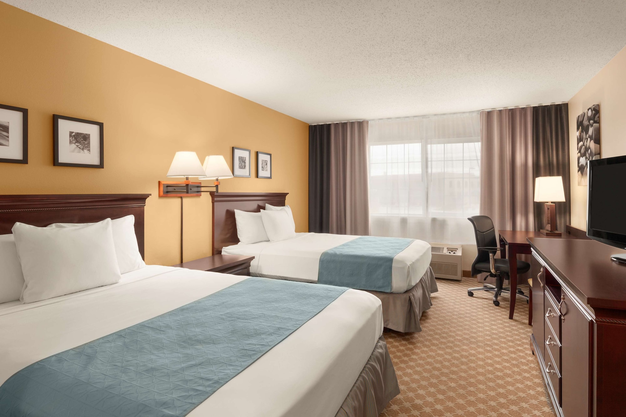 ROOM, 2 QUEEN BEDS