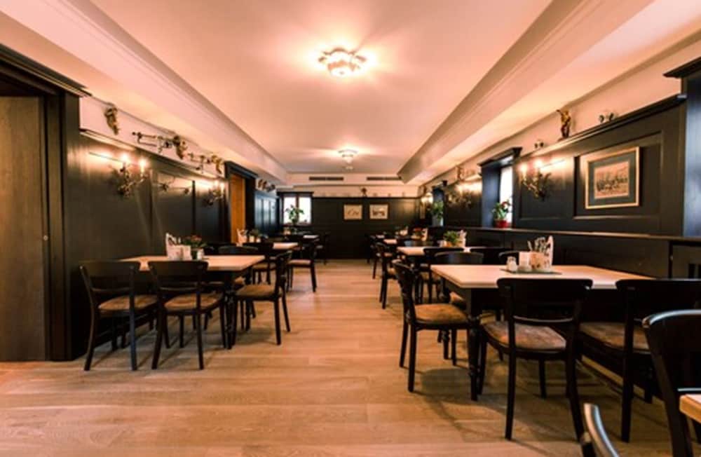 Hotel & Gaststätte Zum Erdinger Weissbräu 45/55