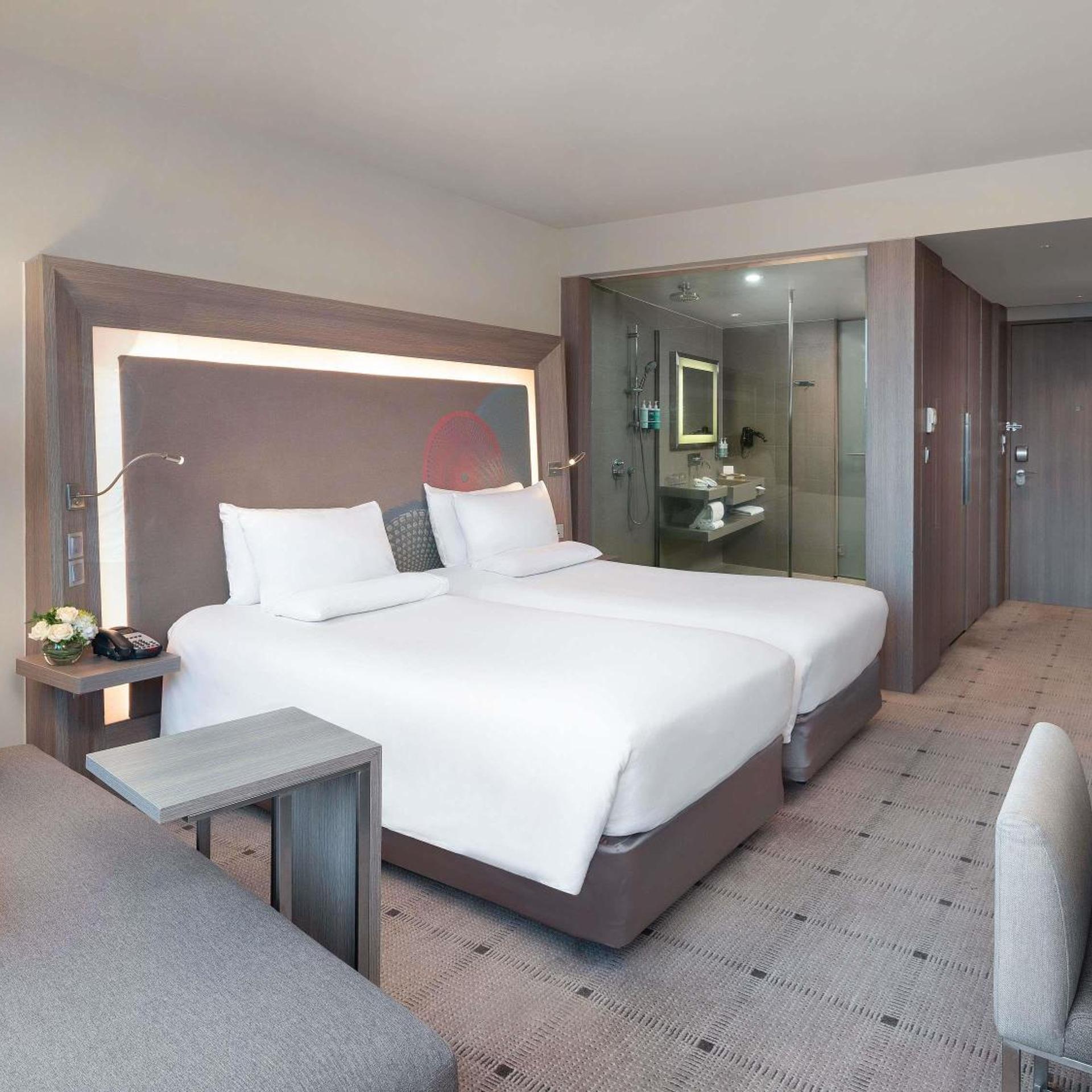 غرفة بريميير بسرير فردي بإطلالة على المتنزه، Novotel Bangkok Platinum 7/10