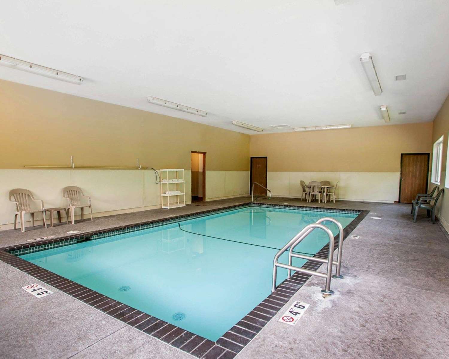 Quality Inn & Suites Davenport near I-80 19/24