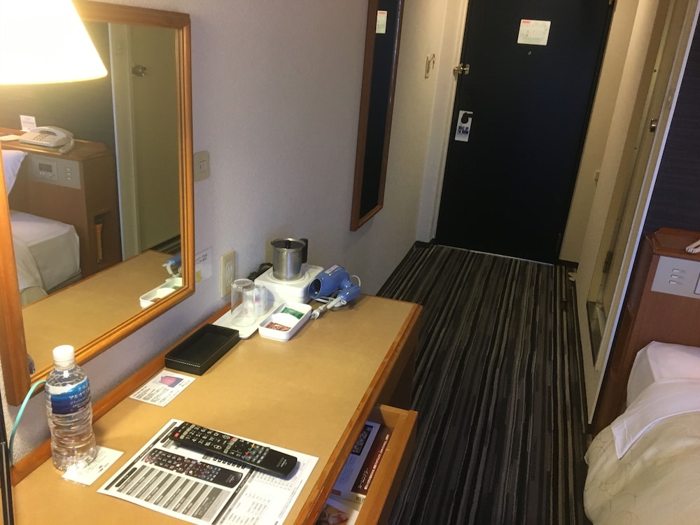Chitose Daiichi Hotel 37/38