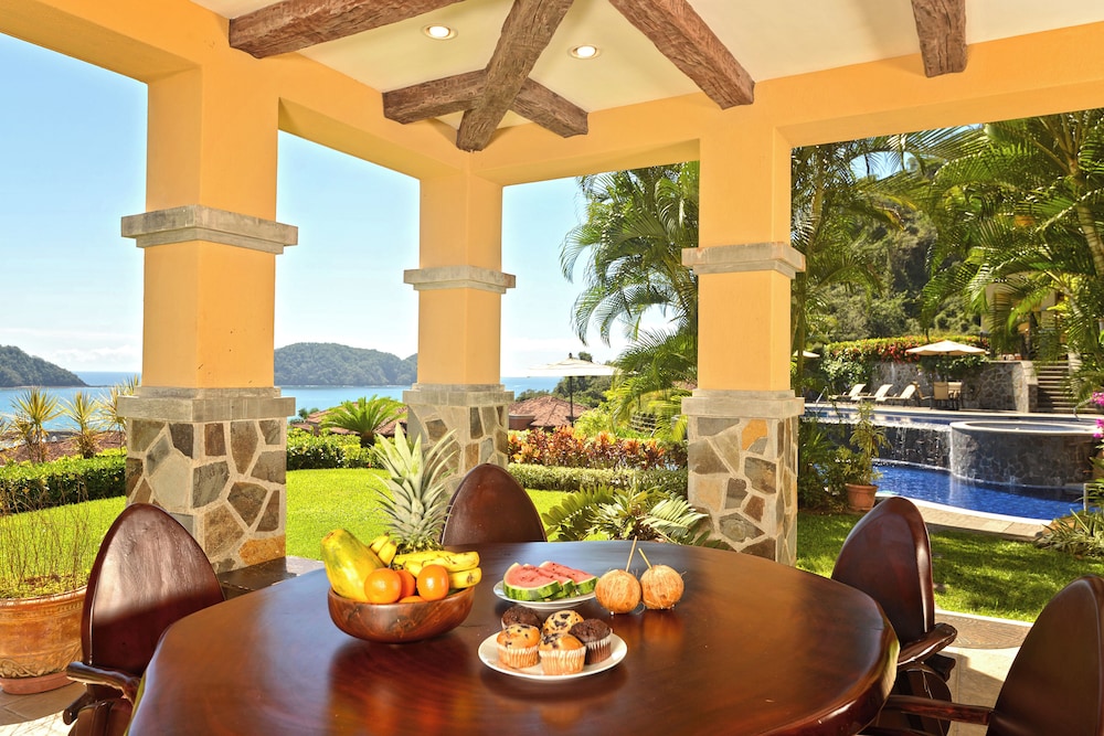 Hrg Condos At Los Suenos 33/50