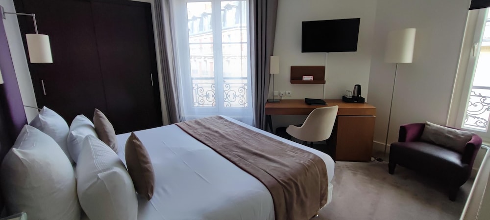 Elysees Bassano Hotel Formely Bw Hotel Elysees Bassa 21/81