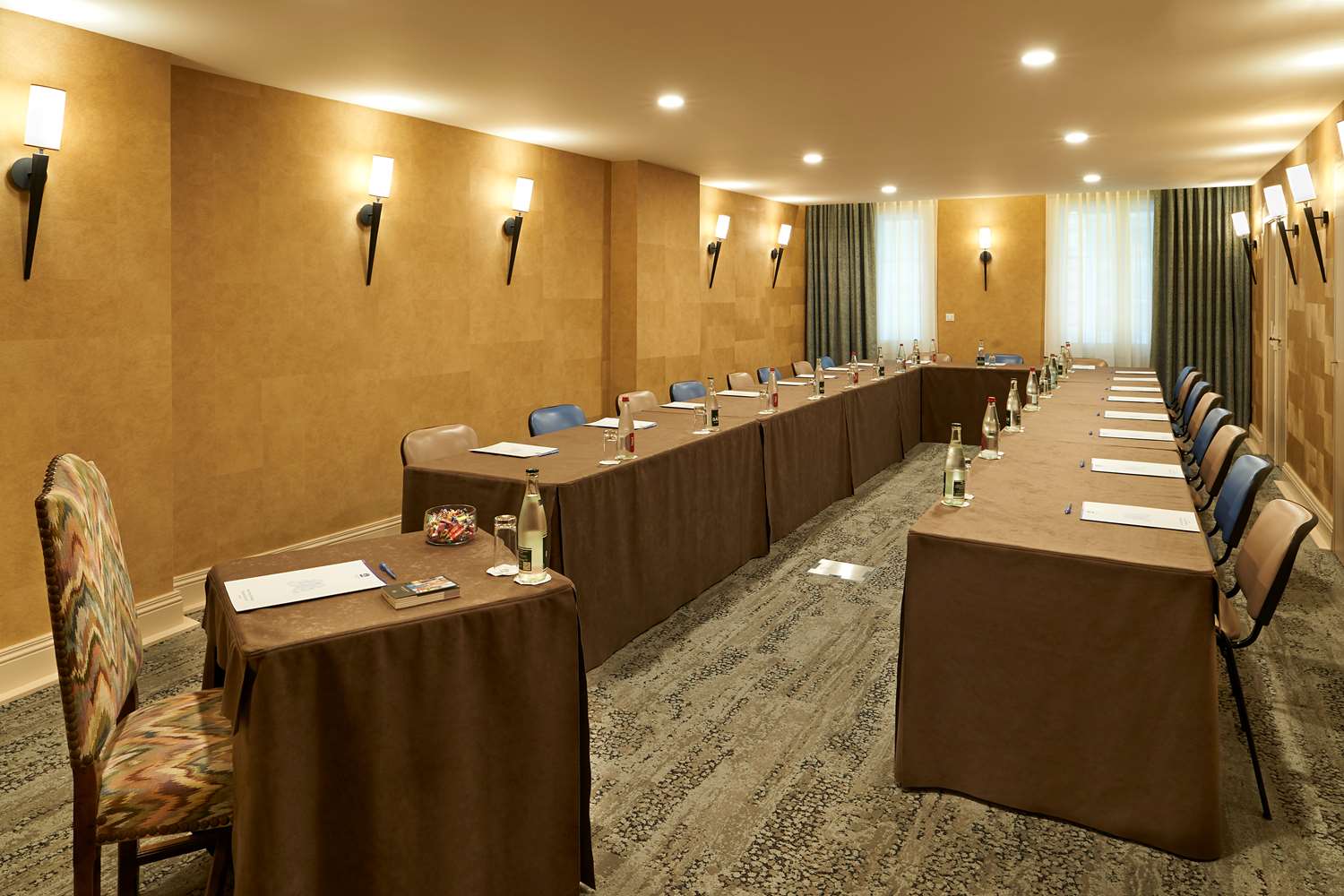 Best Western Premier Hotel Bayonne Etche Ona-borde 10/25