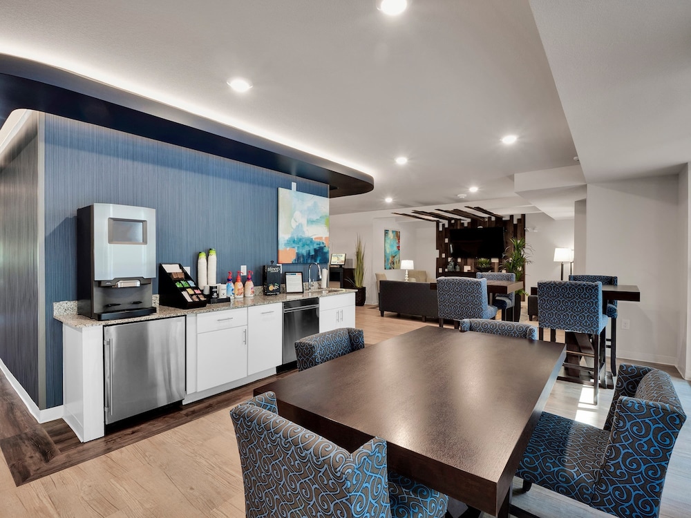 WaterWalk Extended Stay by Wyndham Raleigh - RTP 39/61