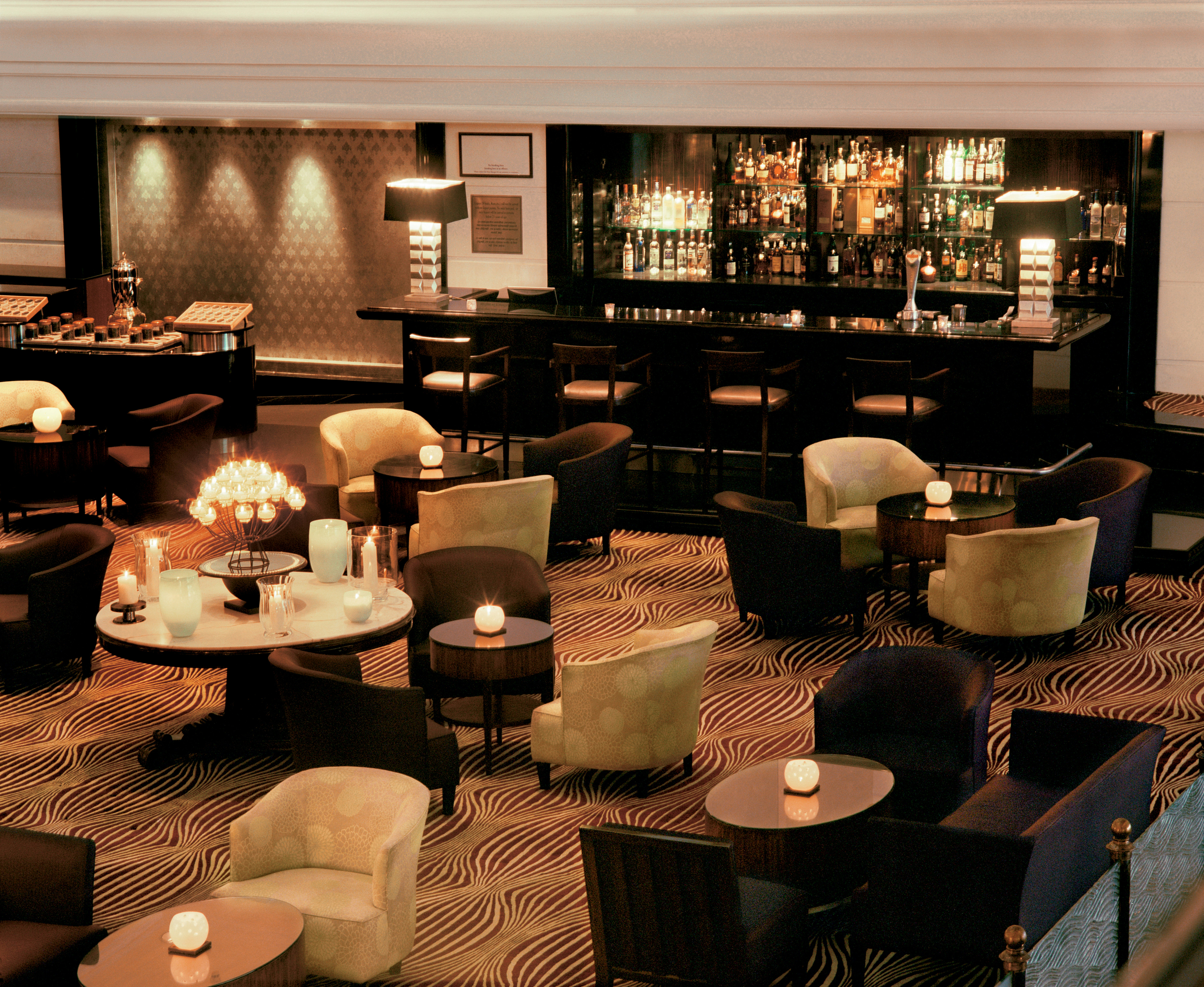 TAJ LANDS END 66/84